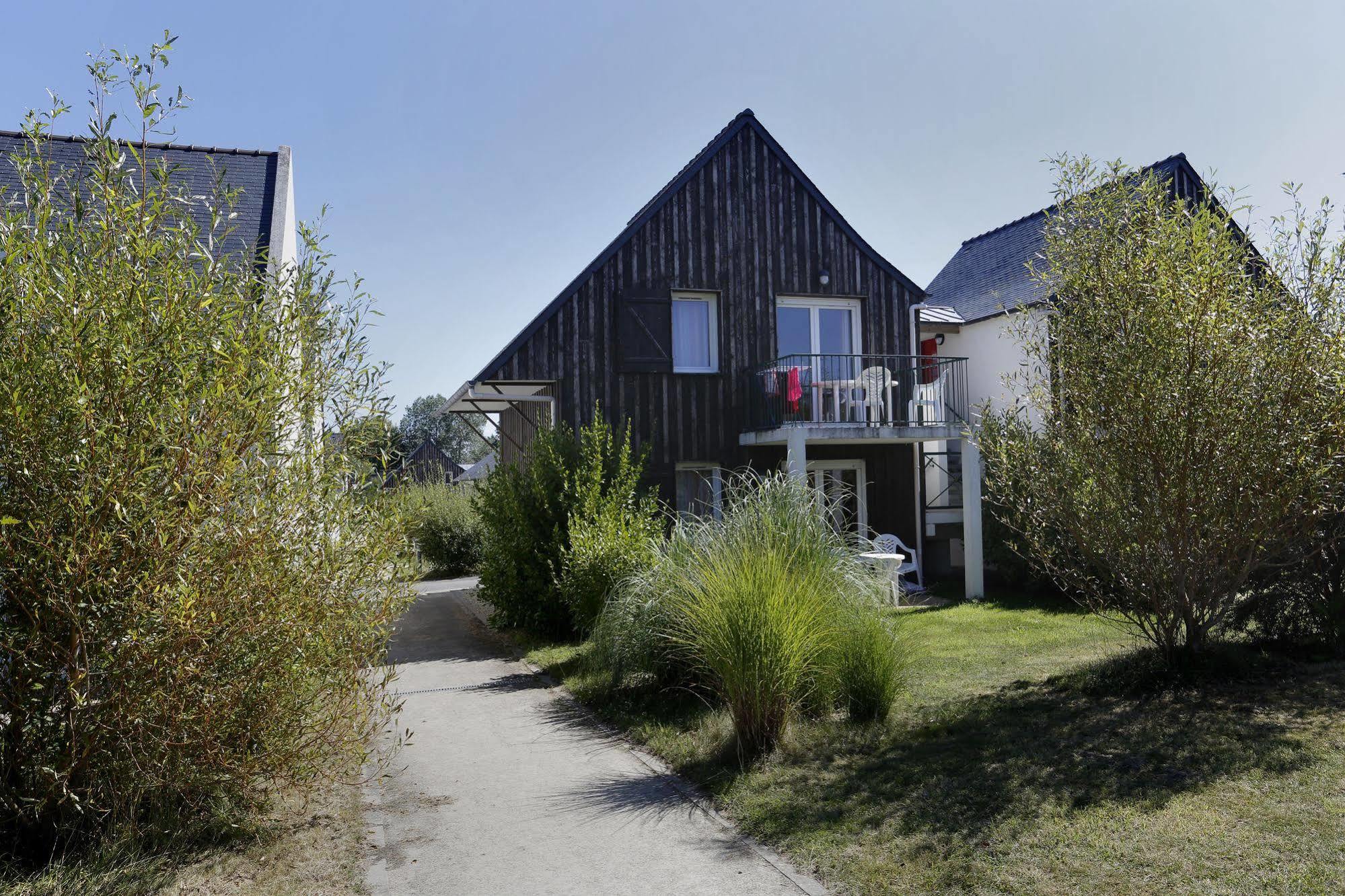 Residence Nemea Les Roches Saint-Pol-de-Léon Eksteriør billede